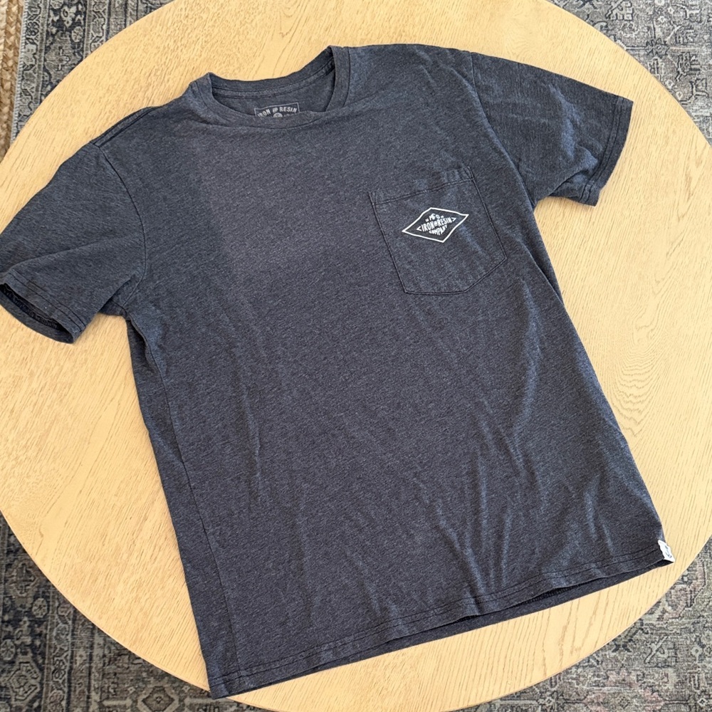 Iron & Resin Gray Pocket Logo T-Shirt small